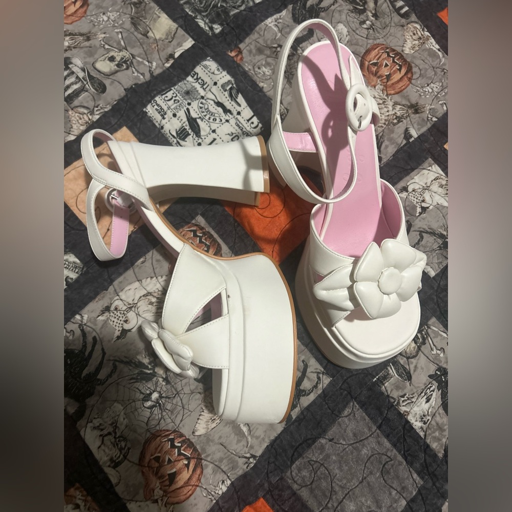 Sugar Thrillz Carefree Muse Platform Sandals - Brand New without tags. - Picture 3 of 10